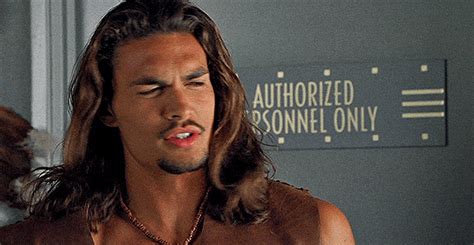 jason momoa johnson family vacation scene